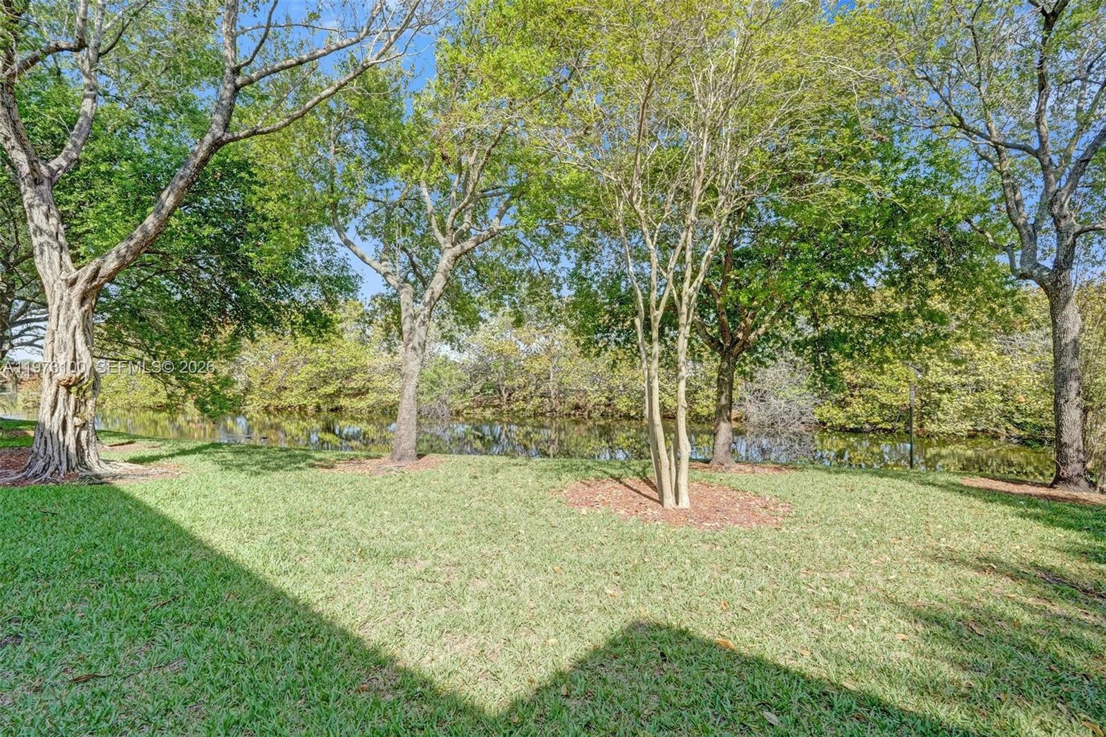 WOODLANDS VILLAS - Residential