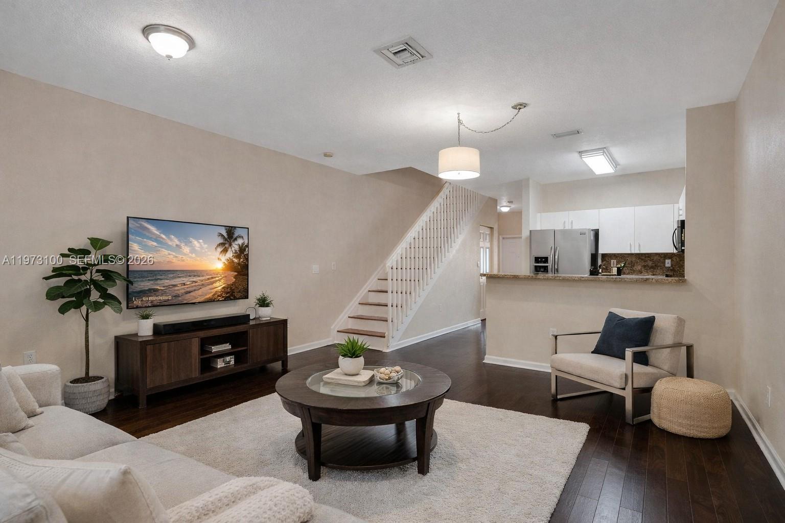 WOODLANDS VILLAS - Residential