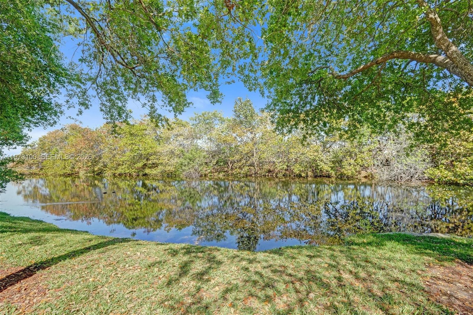 WOODLANDS VILLAS - Residential