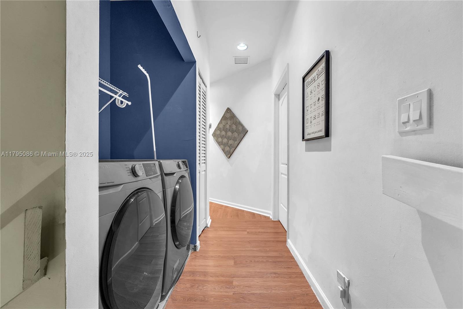 TUSCAN VIEW CONDOMINIUM - Residential
