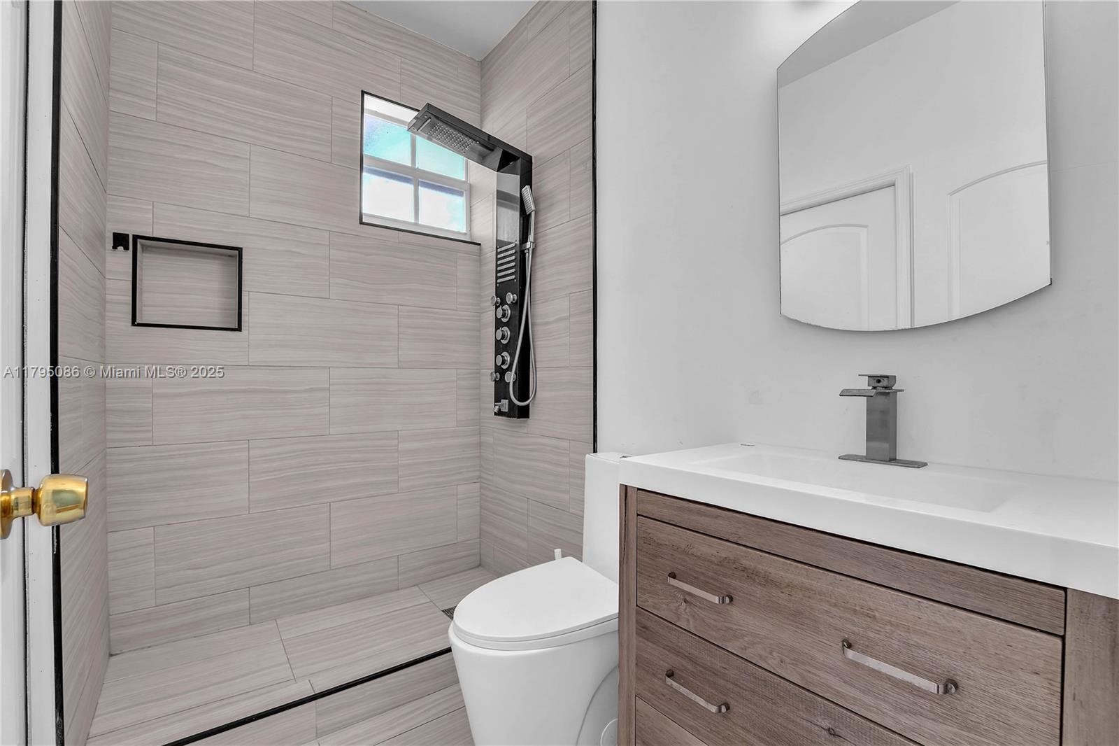 TUSCAN VIEW CONDOMINIUM - Residential