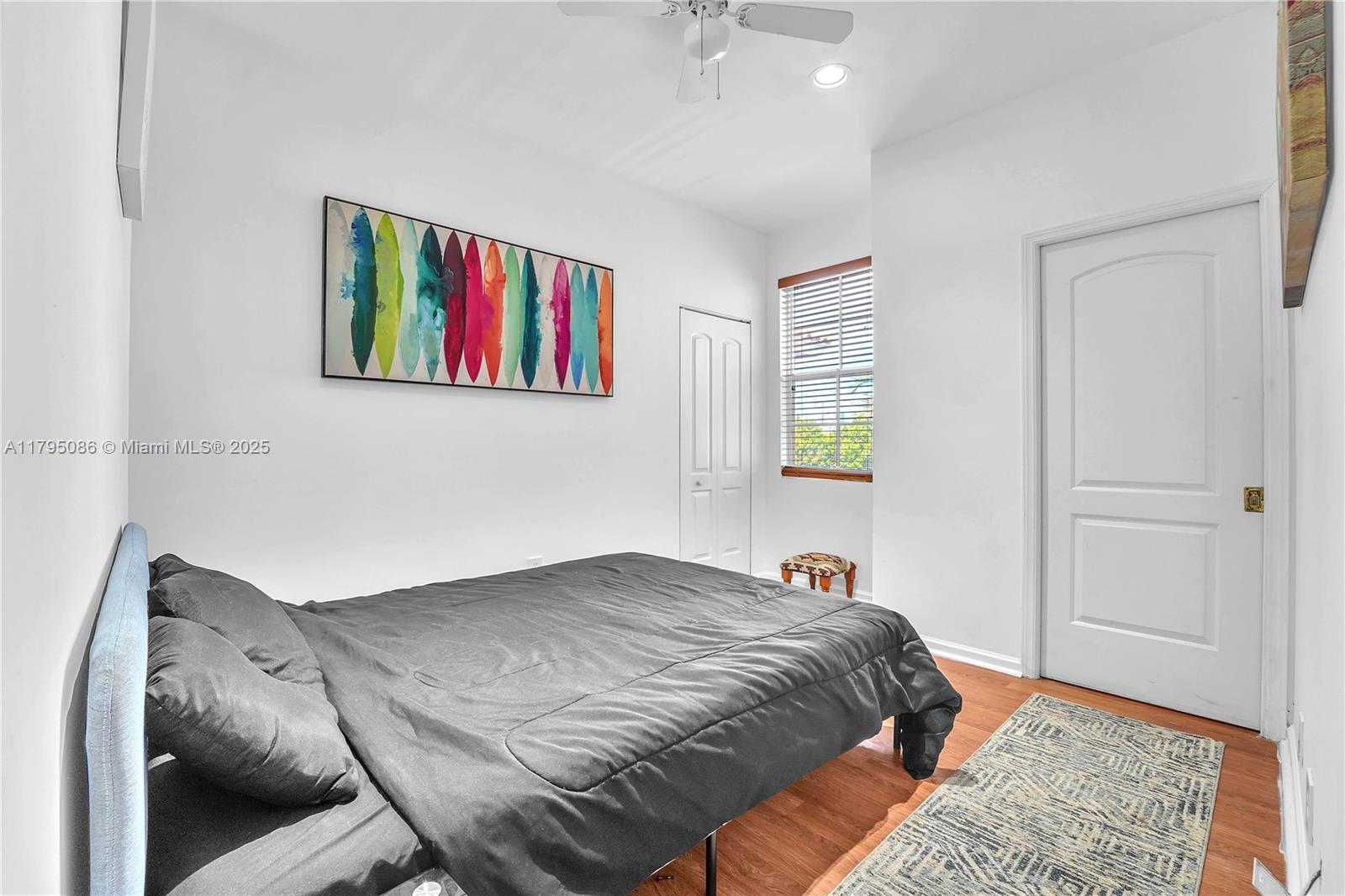 TUSCAN VIEW CONDOMINIUM - Residential
