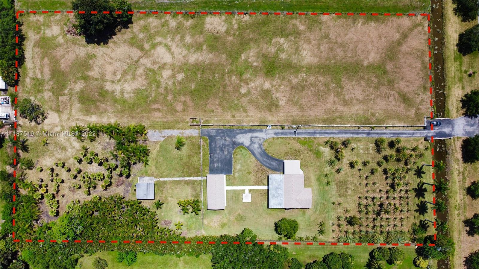 SUNSHINE RANCHES - Residential