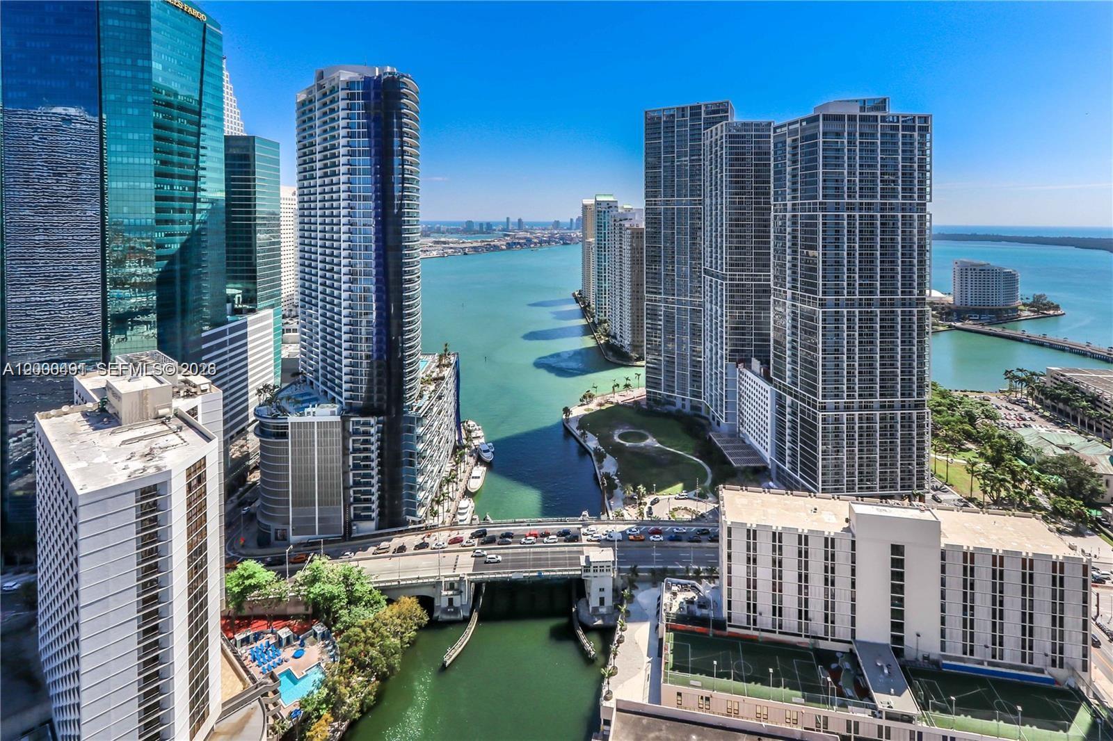 BRICKELL ON THE RIVER N T - Residential