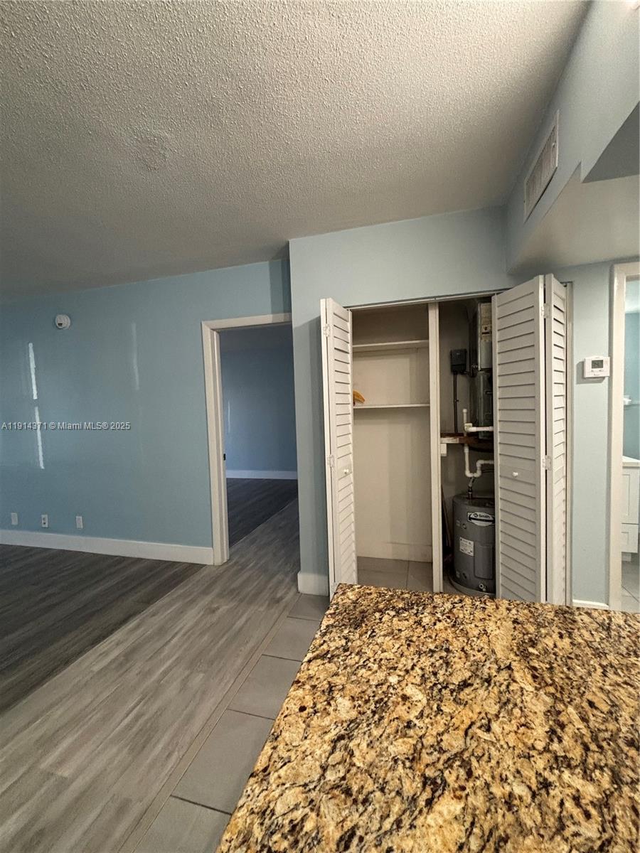 GEORGEN ARMS INC CONDO - Residential Lease