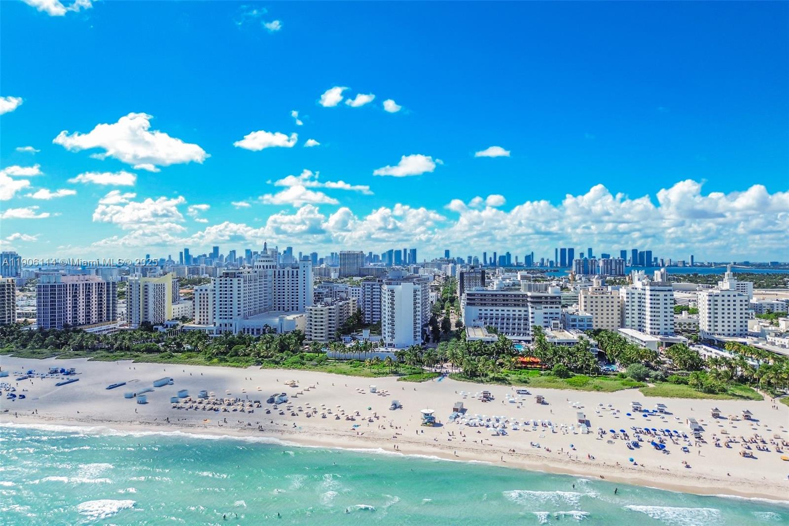 THE DECOPLAGE CONDO - Residential