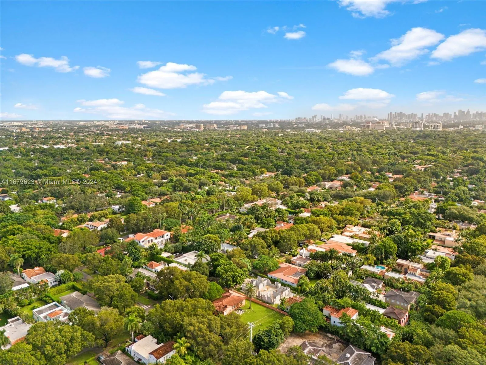 Coral Gables, Florida 33134, United States, 5 Bedrooms Bedrooms, ,6 BathroomsBathrooms,Residential,Active,37523