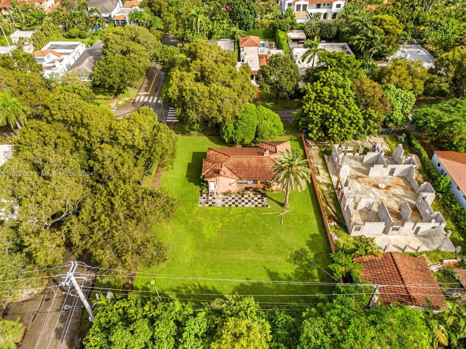 Coral Gables, Florida 33134, United States, 5 Bedrooms Bedrooms, ,6 BathroomsBathrooms,Residential,Active,37523