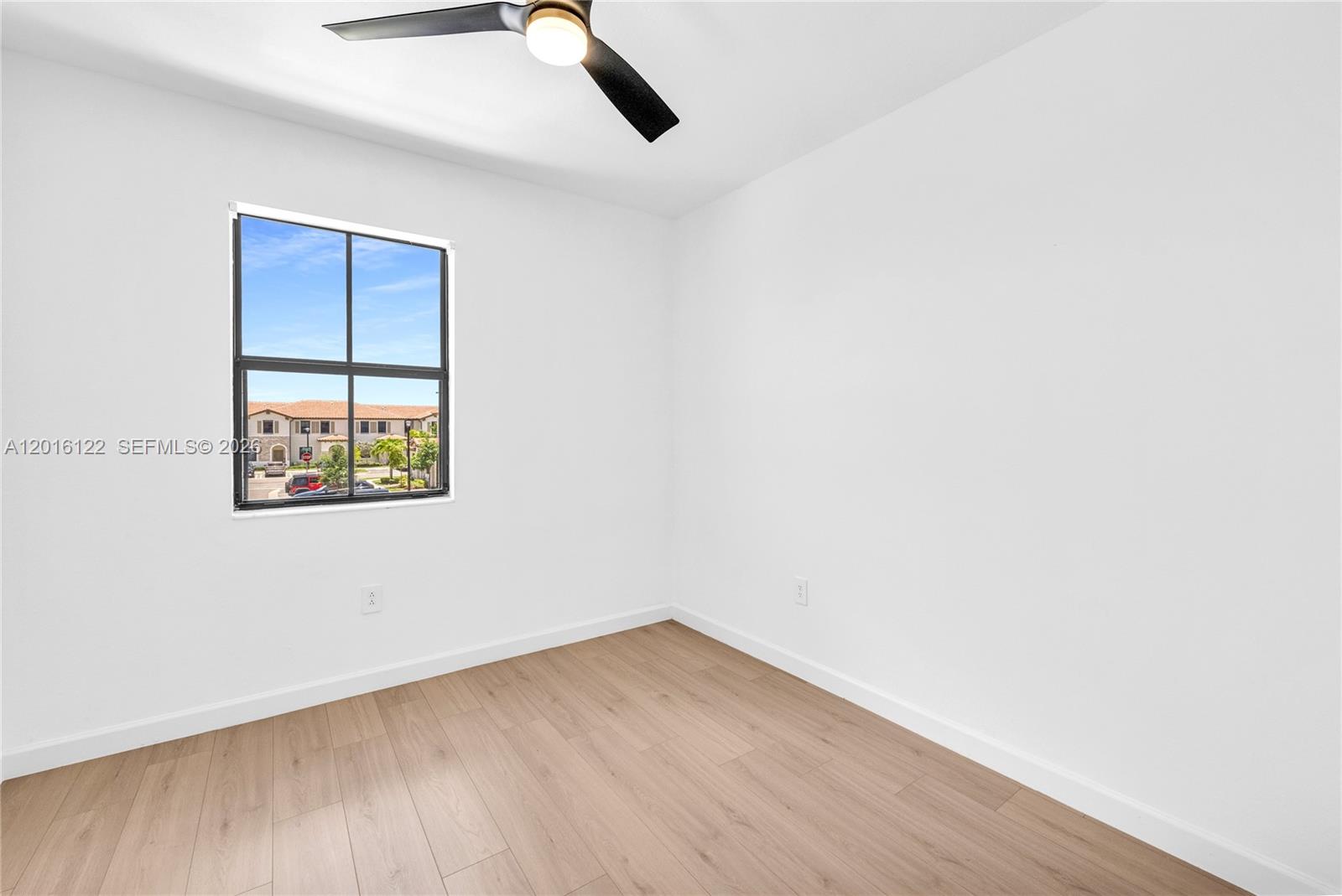 SILVER PALM RESIDENTIAL H - Residential