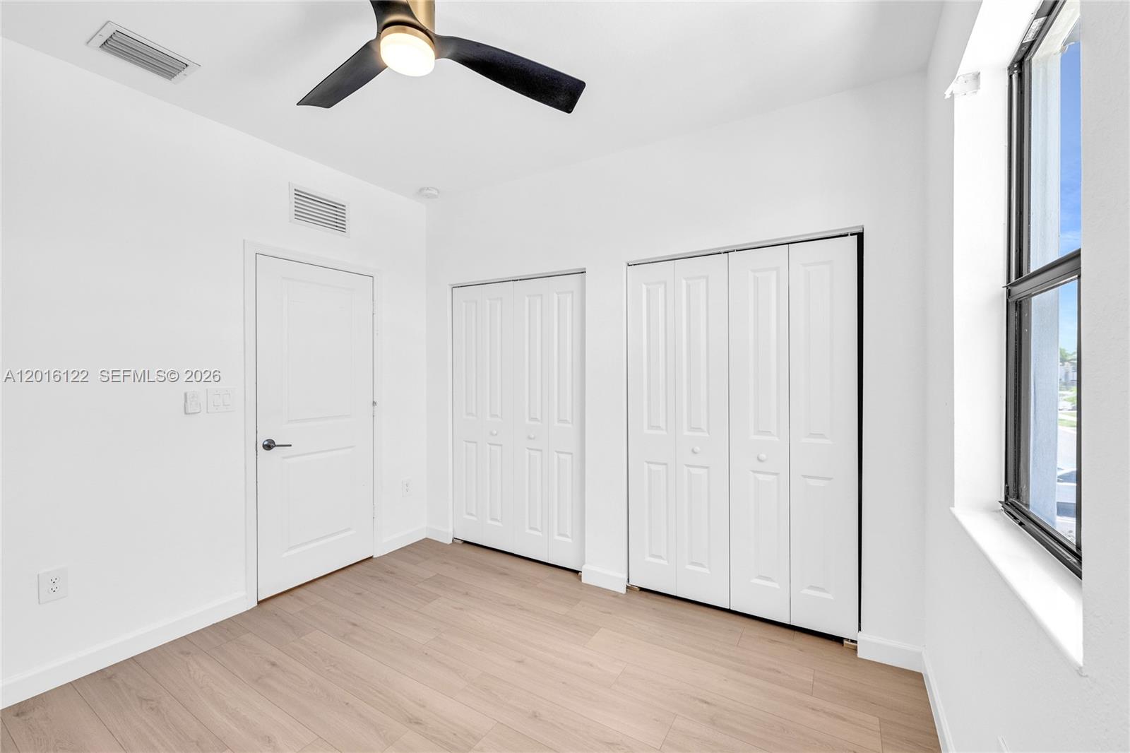 SILVER PALM RESIDENTIAL H - Residential