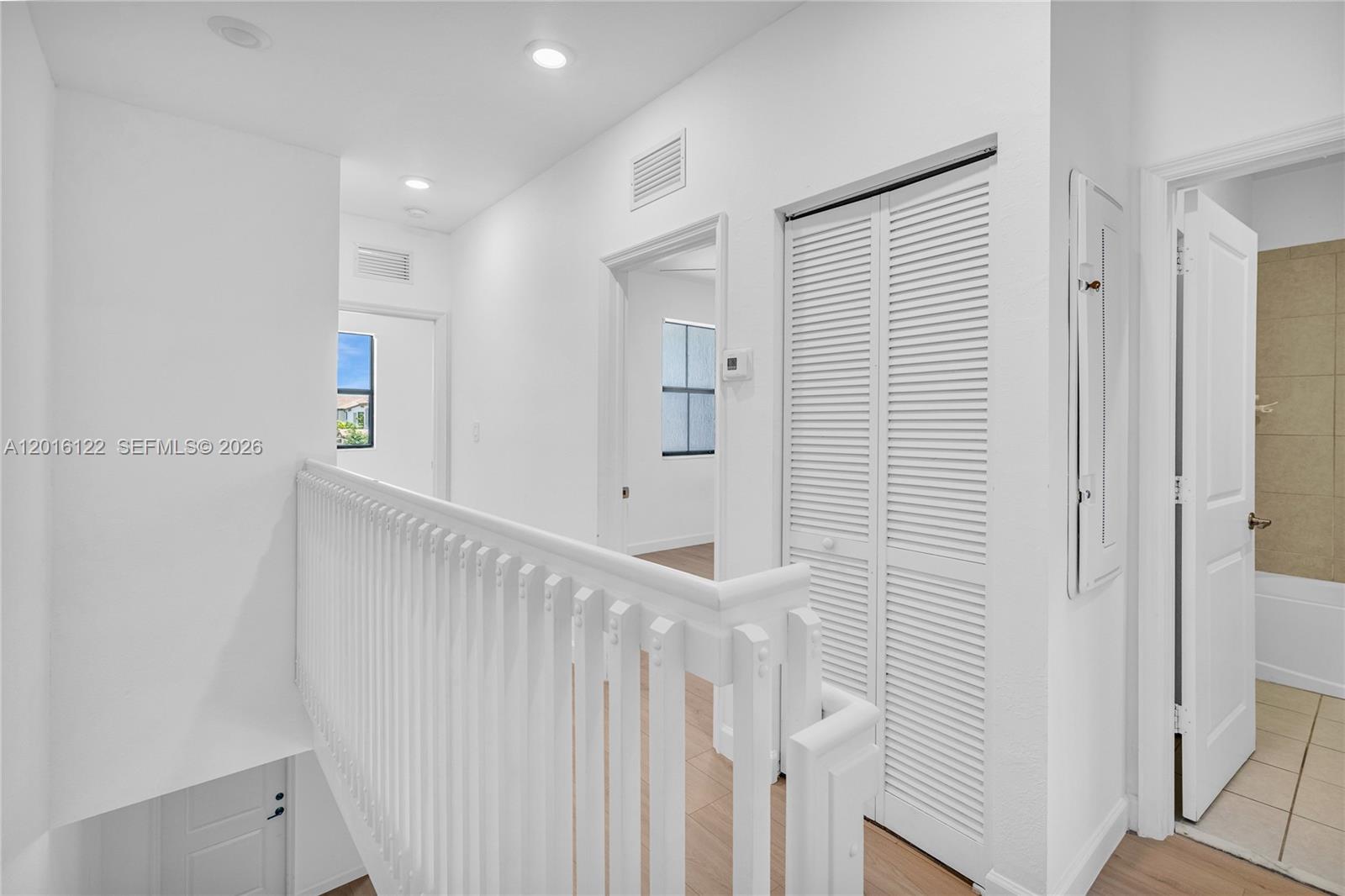SILVER PALM RESIDENTIAL H - Residential