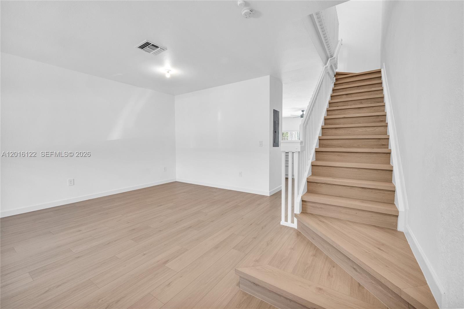 SILVER PALM RESIDENTIAL H - Residential