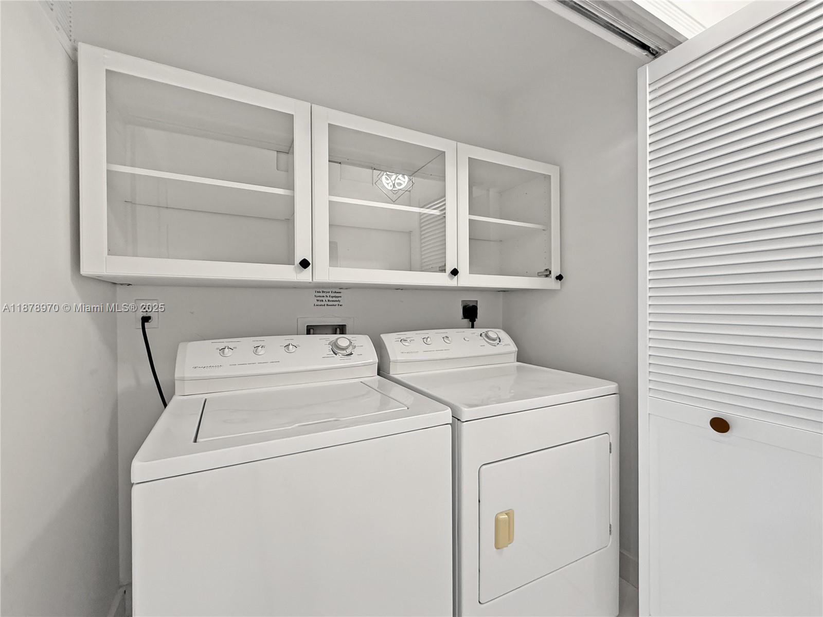 PARAMOUNT BAY CONDO - Residential