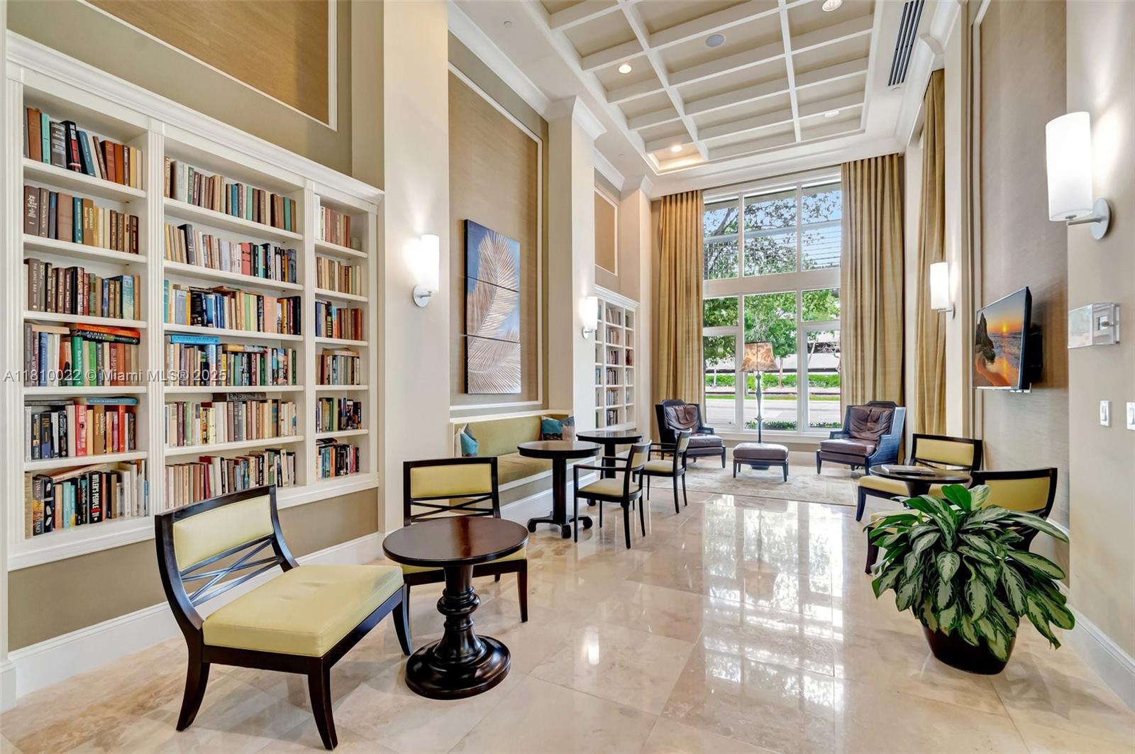 CITY PALMS CONDO - Residential Lease