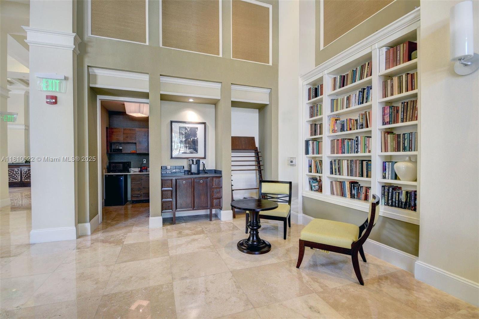 CITY PALMS CONDO - Residential Lease