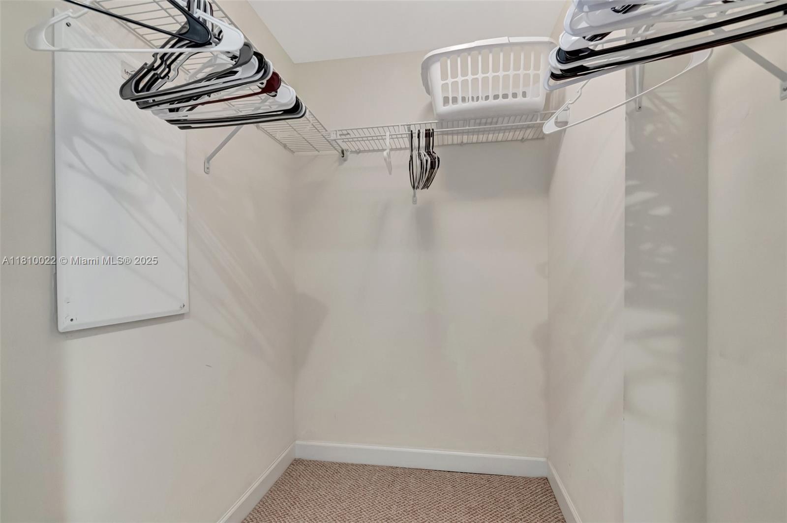 CITY PALMS CONDO - Residential Lease
