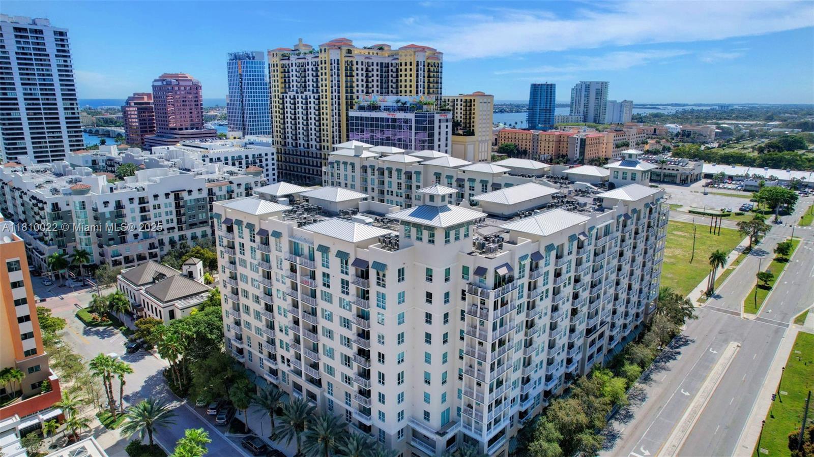 CITY PALMS CONDO - Residential Lease