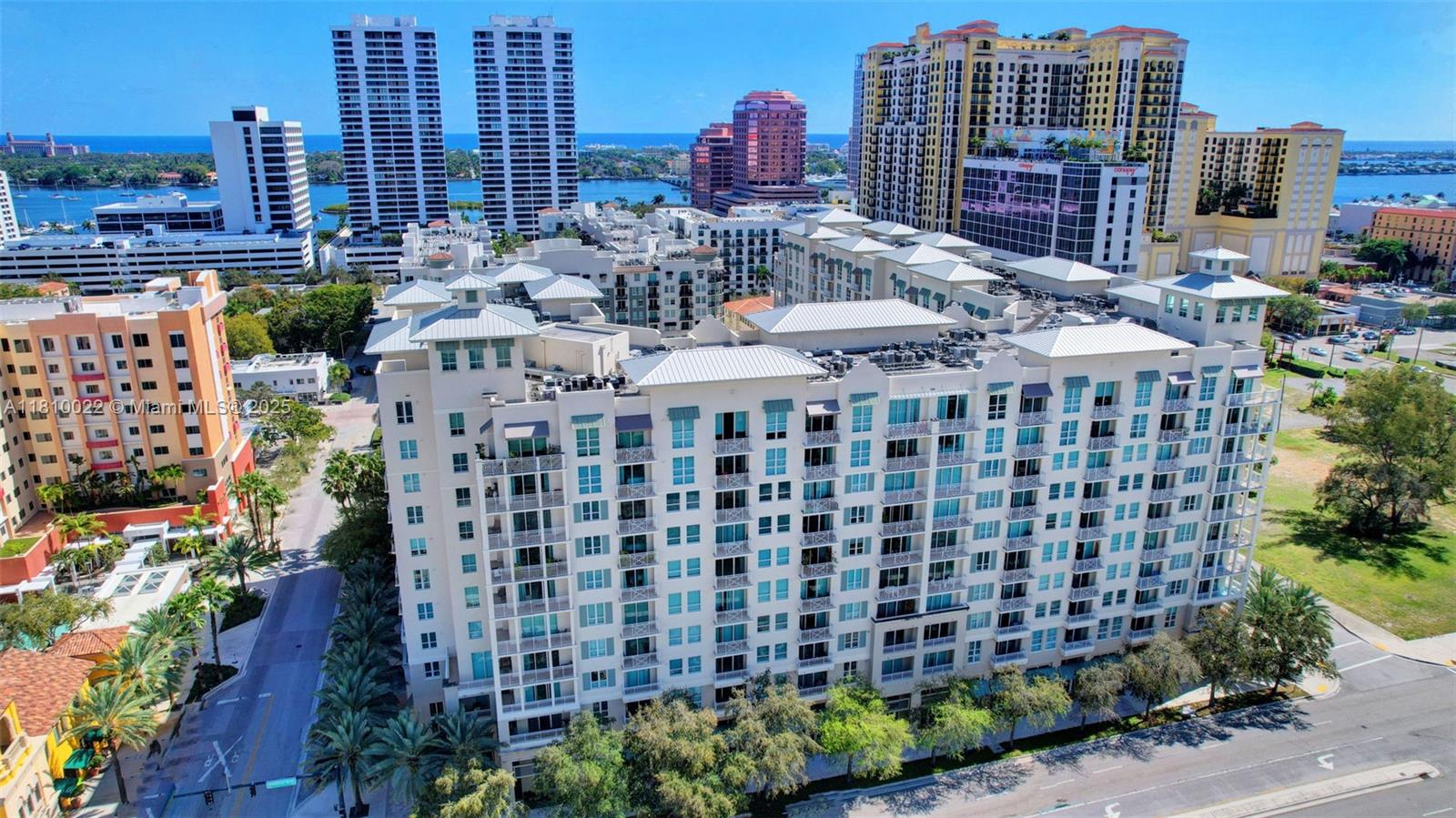 CITY PALMS CONDO - Residential Lease