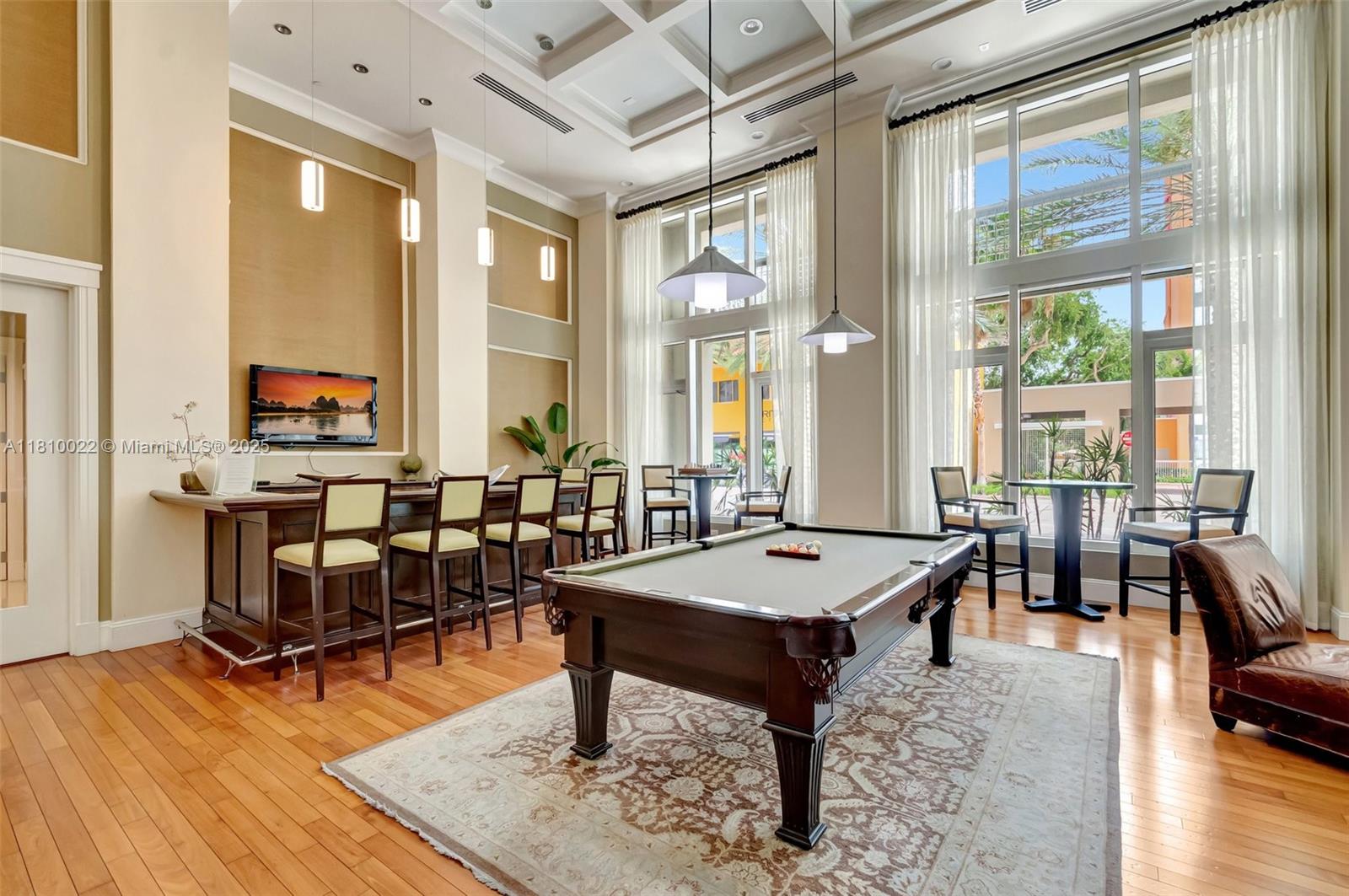 CITY PALMS CONDO - Residential Lease