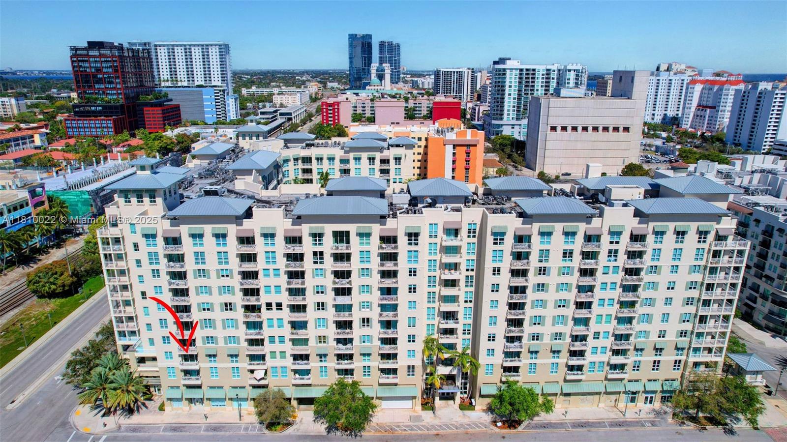 CITY PALMS CONDO - Residential Lease