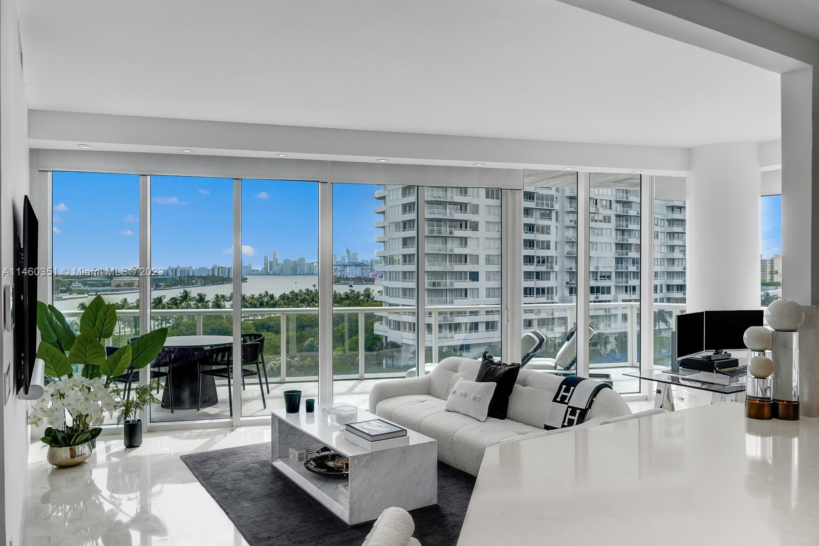 Enjoy unobstructed sunsets in this rare corner luxury residence. Take in views of Fisher Island, Government Cut and the Downtown Miami skyline. Appointed with a custom designed kitchen imported from Italy equipped with Bosch and Subzero appliances, upgraded modern baths and custom closets. Sit back, relax and watch the cruise ships pass in the spacious living area or on the oversized terrace. The Continuum offers an unsurpassed resort like atmosphere and a wellness lifestyle on 12.5 acres of lushly landscaped beachfront. Amenities include an alfresco restaurant, beach club, lounge service, two pools, a lap pool and a 18k SQFT state of the art gym.