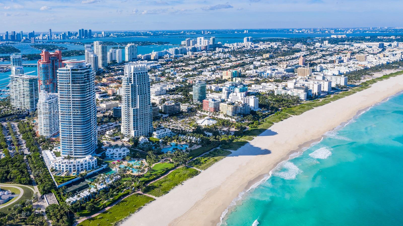 CONTINUUM ON SOUTH BEACH - Residential