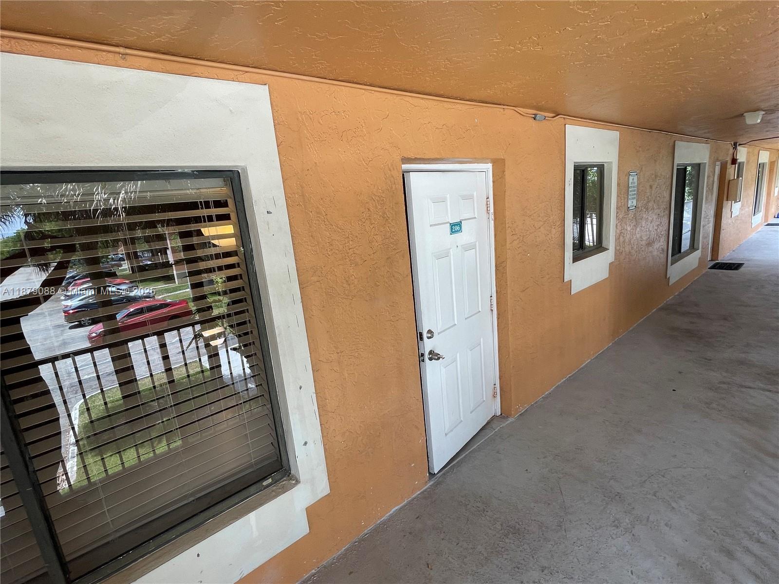 COURTYARDS AT DAVIE CONDO - Residential Lease