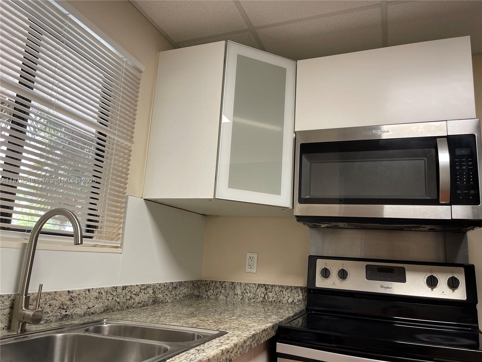 COURTYARDS AT DAVIE CONDO - Residential Lease