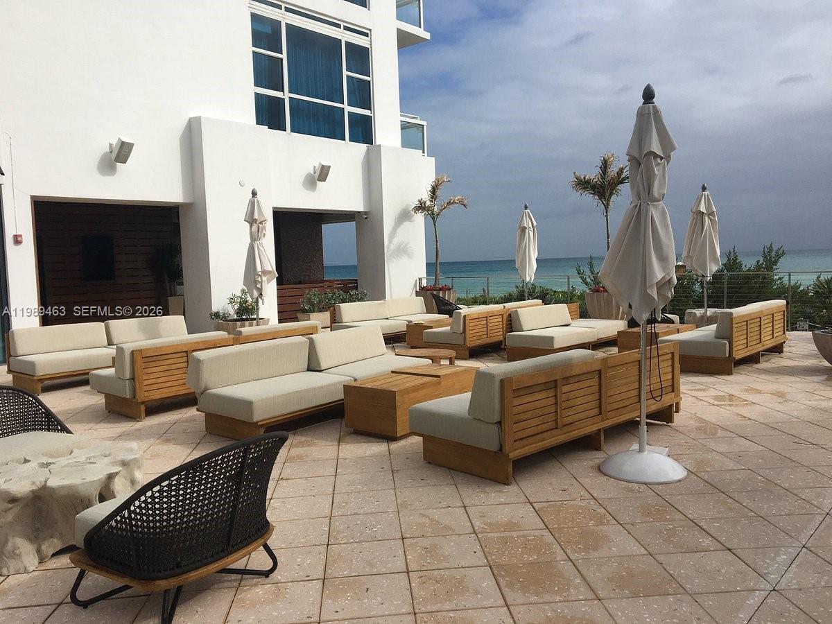 CENTRAL CARILLON BEACH CO - Residential Lease