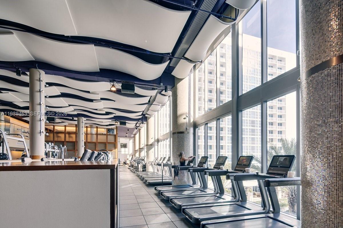 CENTRAL CARILLON BEACH CO - Residential Lease