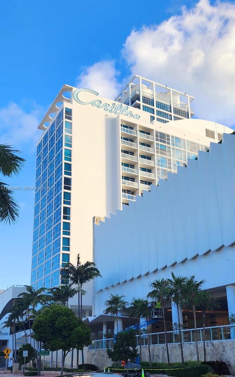 CENTRAL CARILLON BEACH CO - Residential Lease