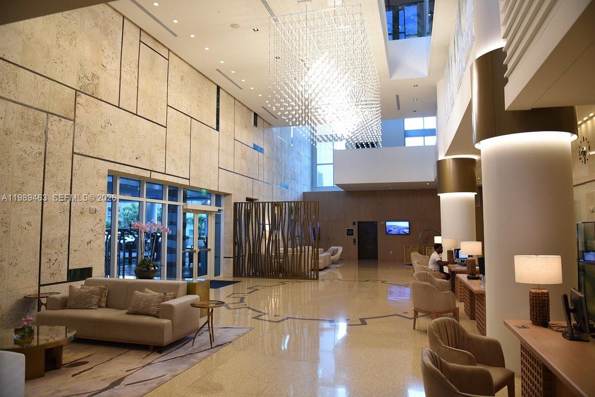 CENTRAL CARILLON BEACH CO - Residential Lease