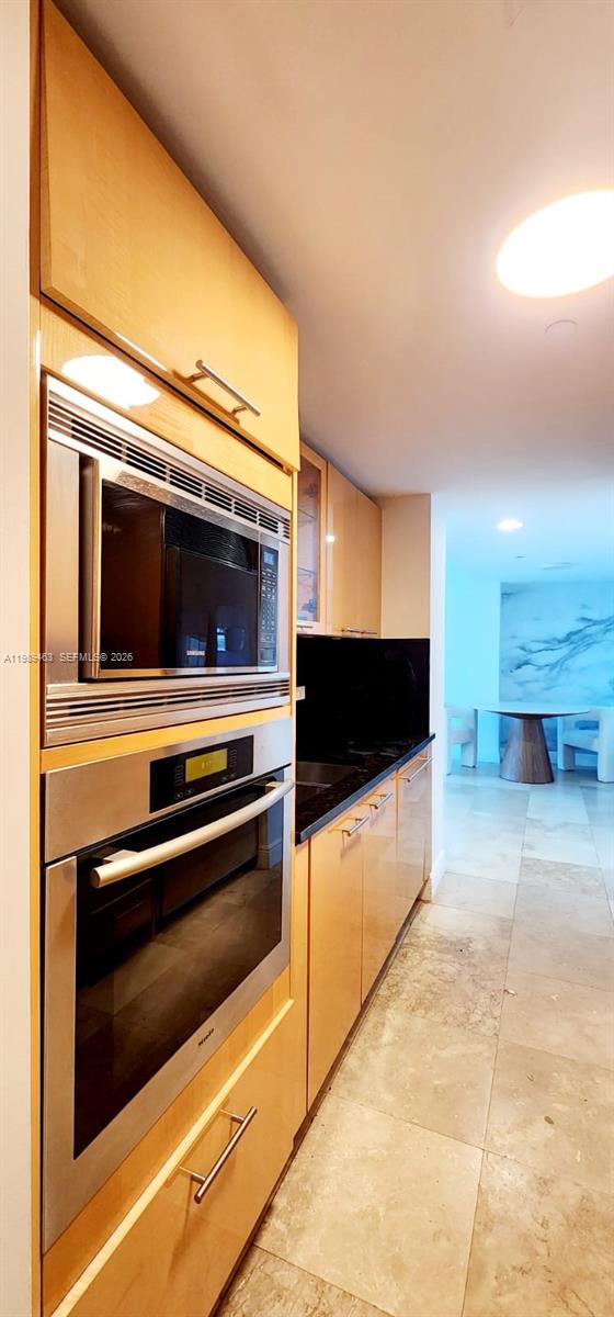 CENTRAL CARILLON BEACH CO - Residential Lease