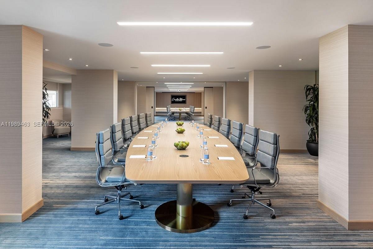 CENTRAL CARILLON BEACH CO - Residential Lease