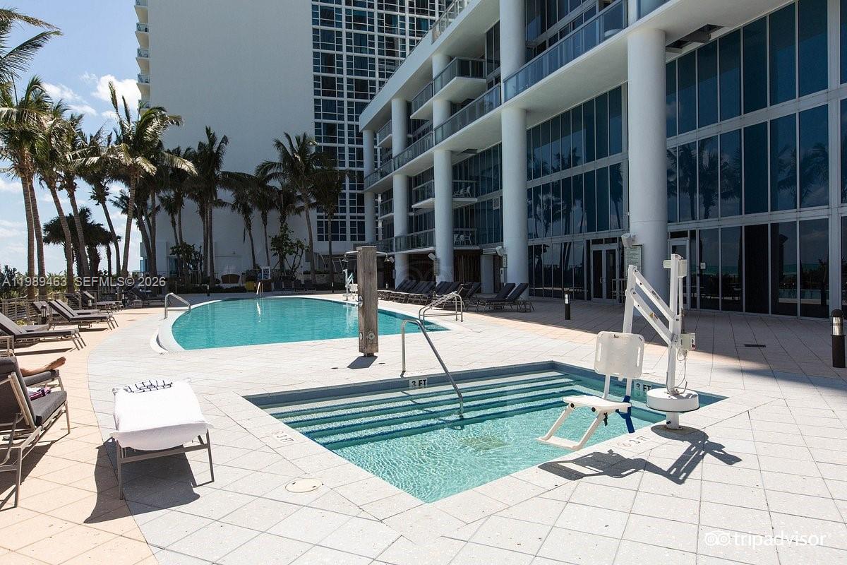 CENTRAL CARILLON BEACH CO - Residential Lease