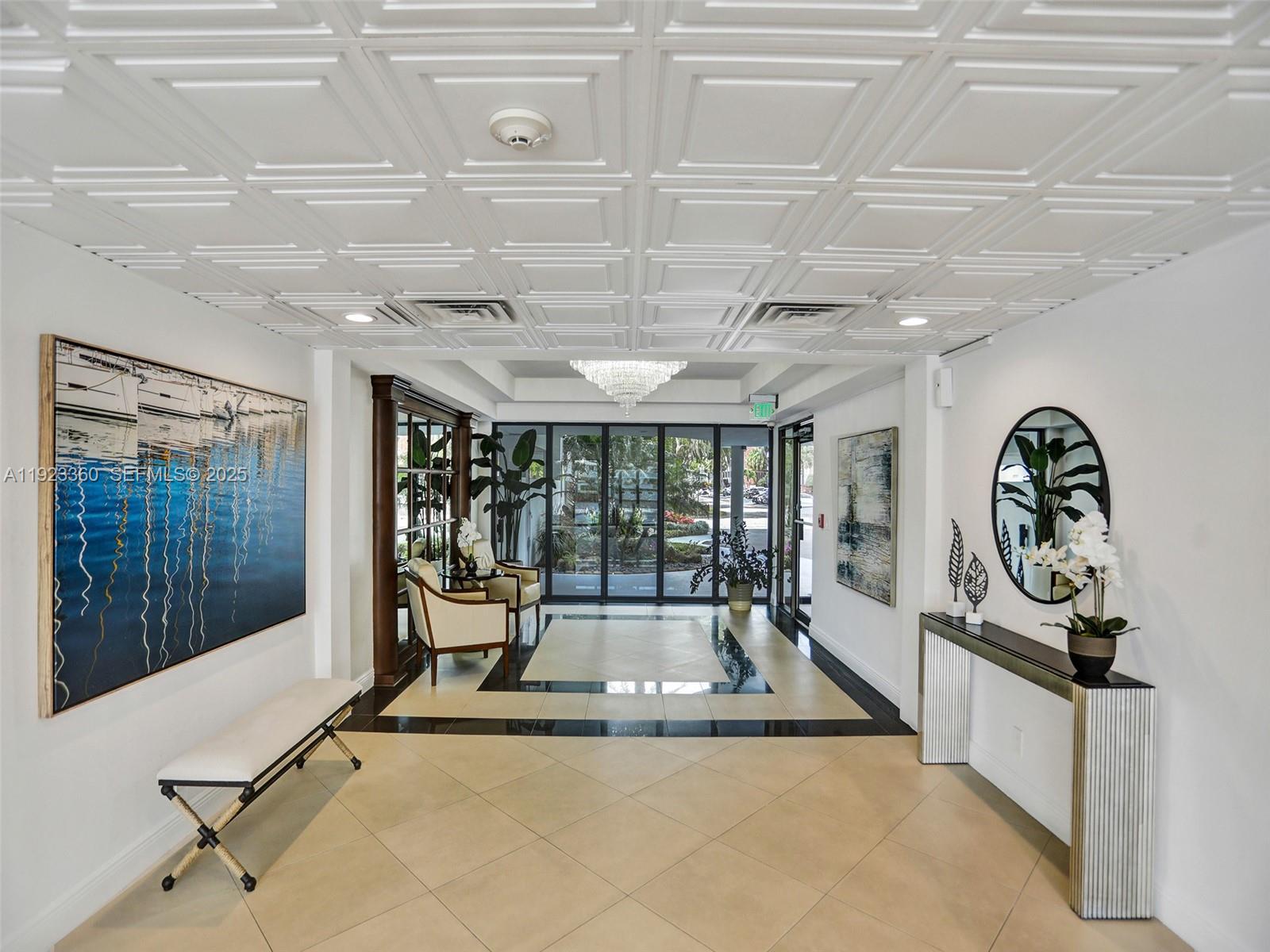 WARWICK CONDO - Residential