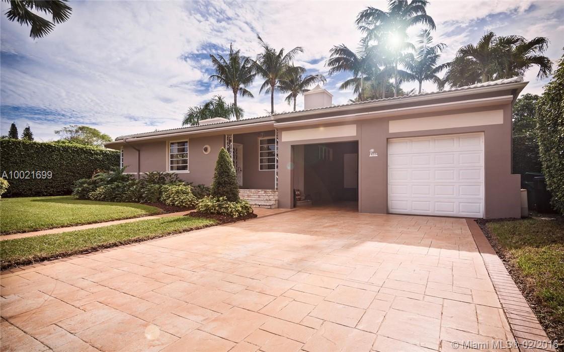 Mitchell Manor - Residential