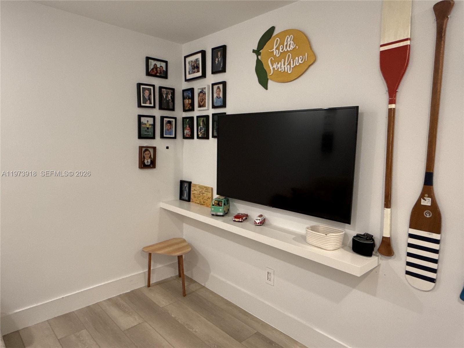 BRICKELL BAY CLUB CONDO - Residential