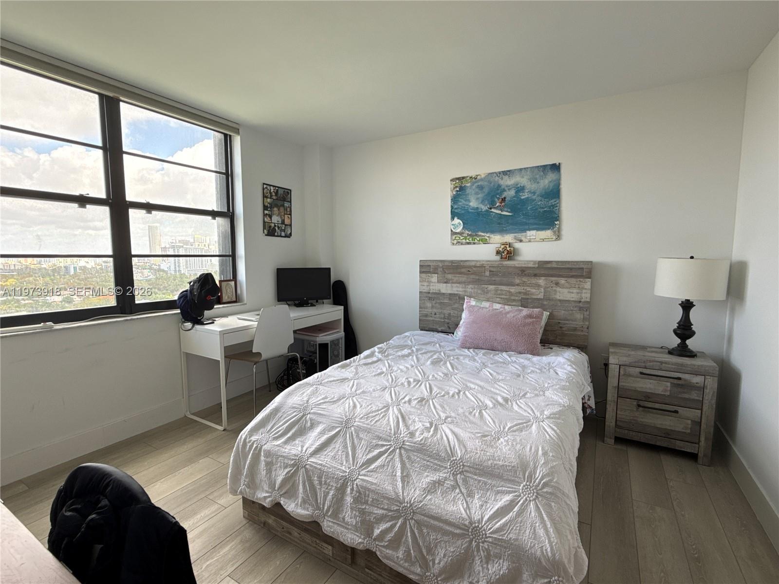 BRICKELL BAY CLUB CONDO - Residential