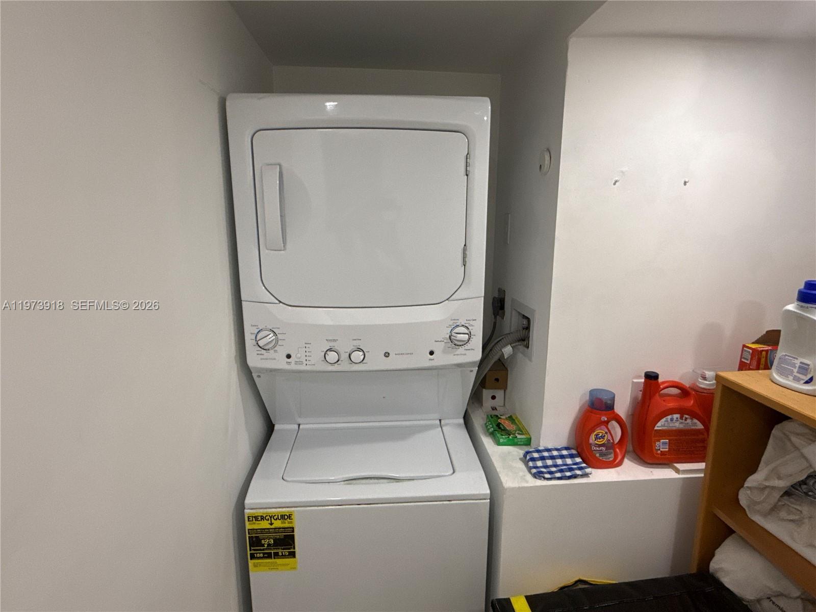 BRICKELL BAY CLUB CONDO - Residential