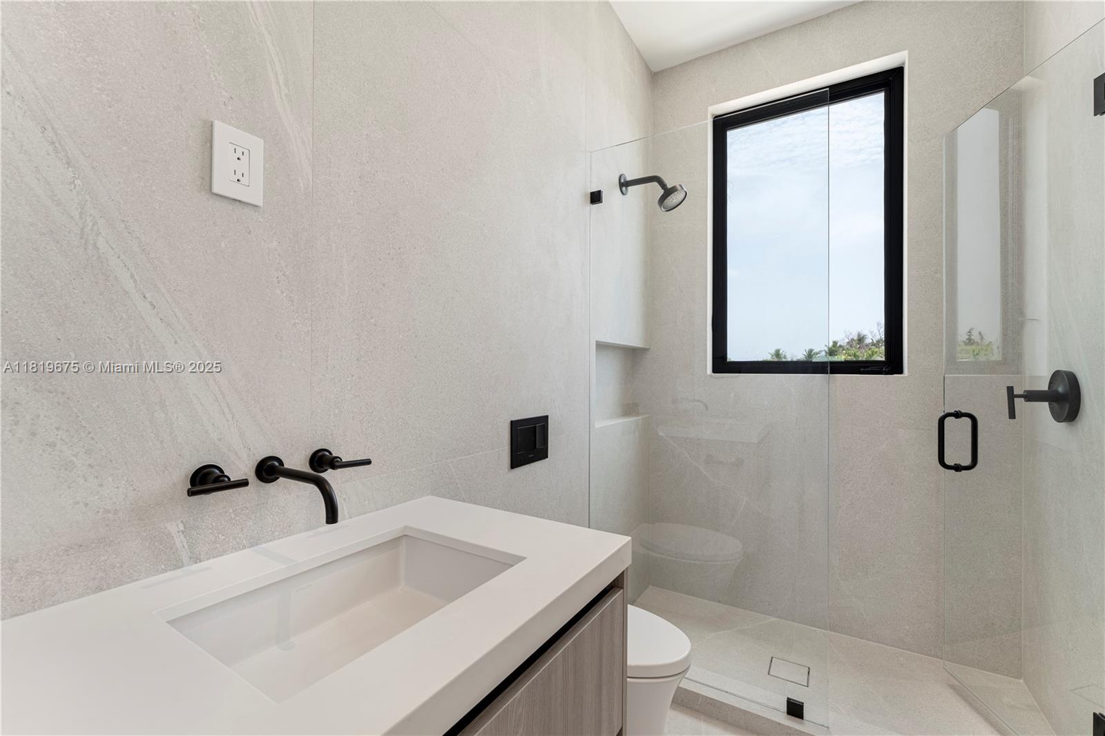 KEY LARGO BEACH ADD - Residential