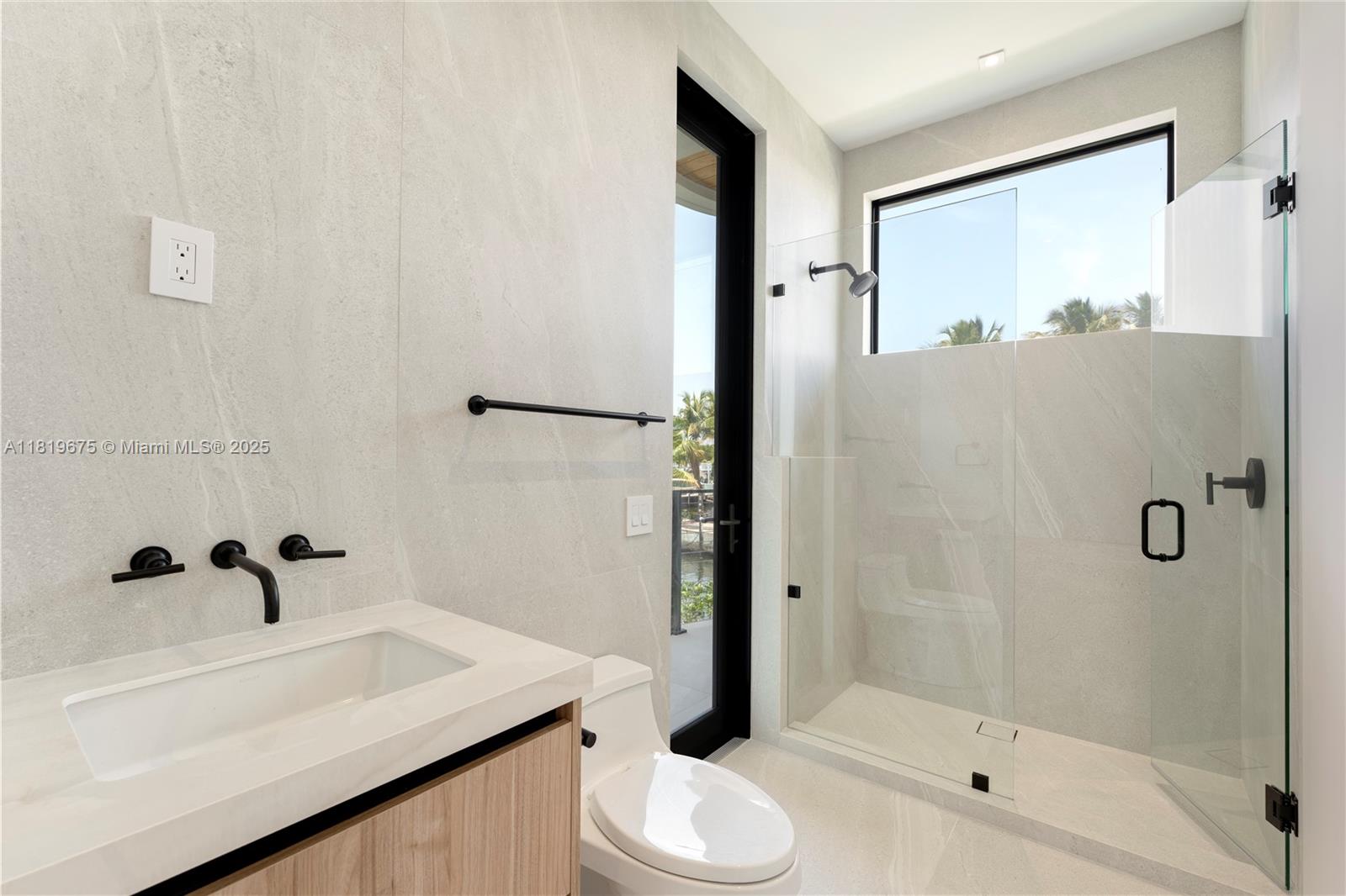 KEY LARGO BEACH ADD - Residential