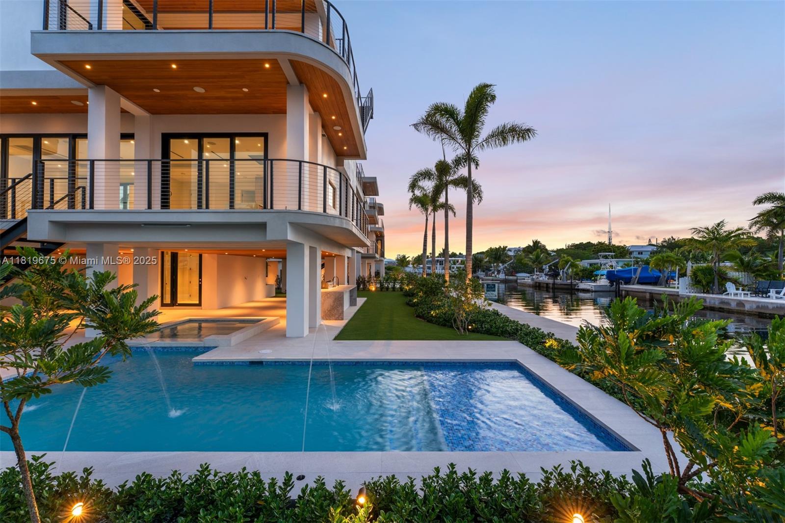 KEY LARGO BEACH ADD - Residential