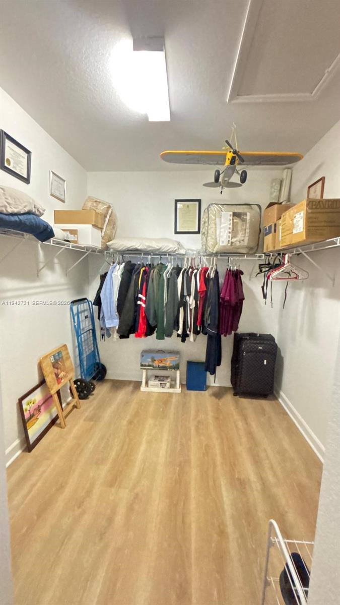 COCO PALM ESTATES - Residential