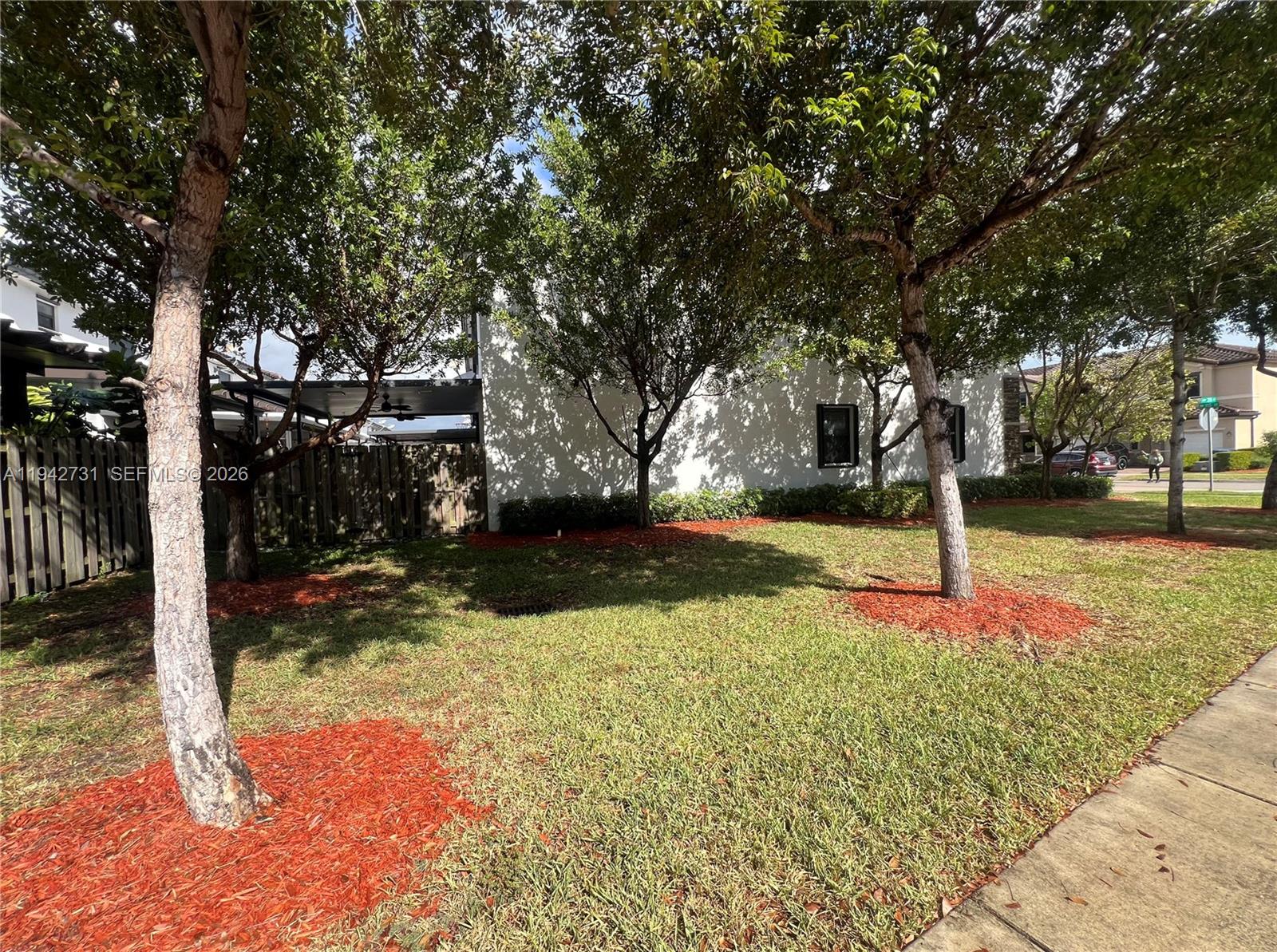 COCO PALM ESTATES - Residential