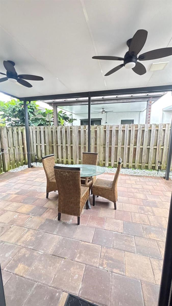 COCO PALM ESTATES - Residential