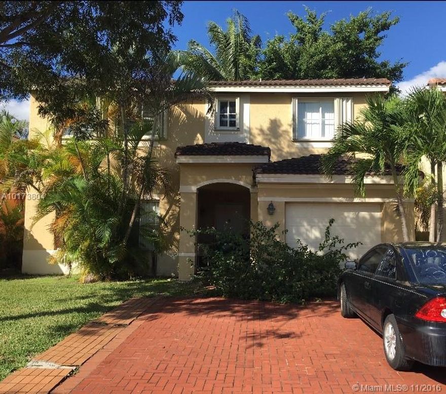 Large 2 story 4 BR 2.5 Bath with 1 car garage. Needs TLC. Closing/Title agent shall be Pirez Law Firm. P.A. Short Sale Processing fee may apply.