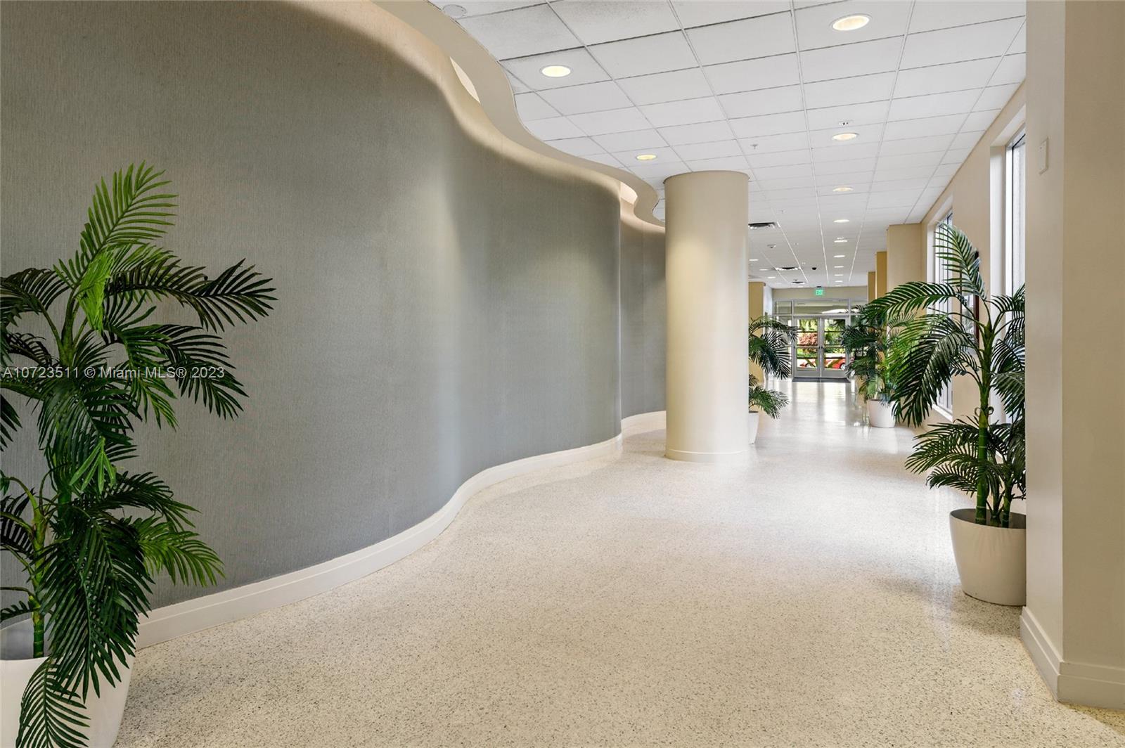 SIAN OCEAN RESIDENCES CON - Residential Lease