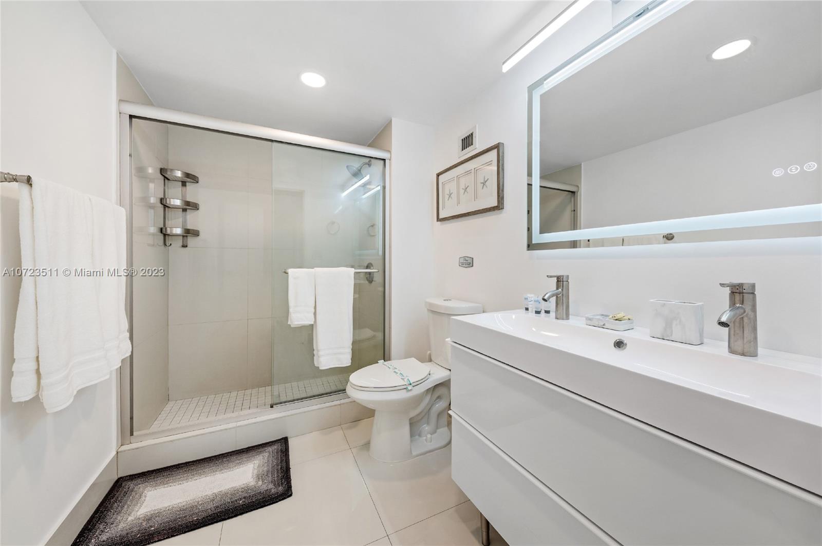 SIAN OCEAN RESIDENCES CON - Residential Lease