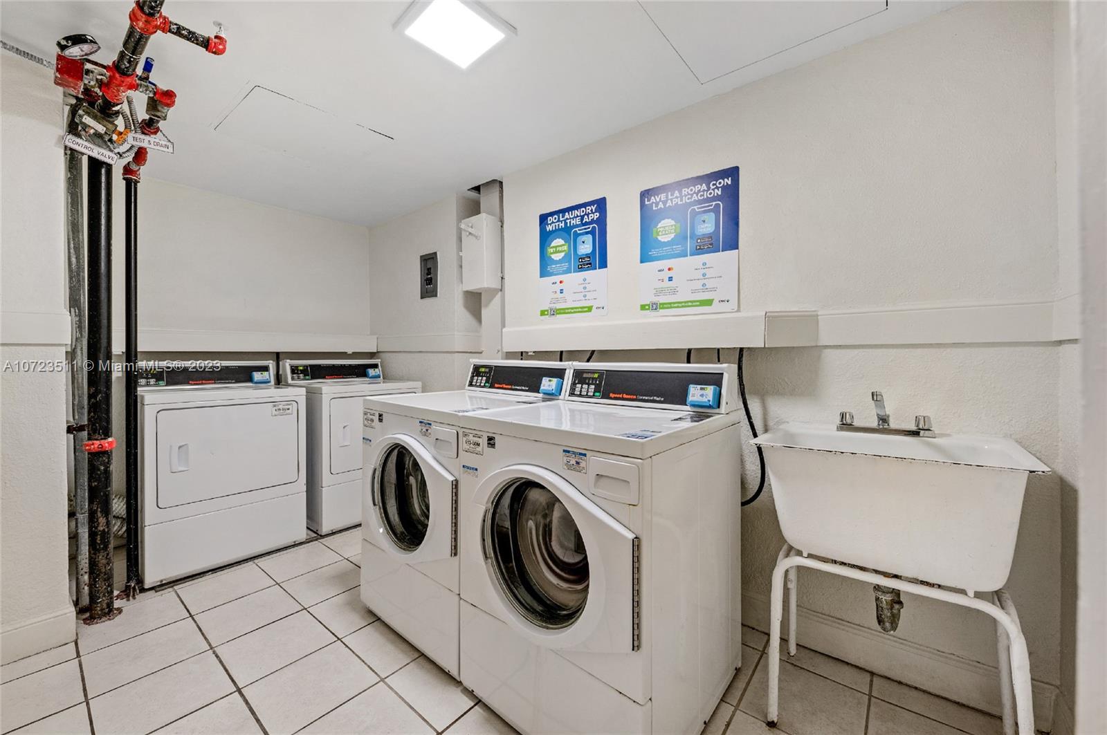 SIAN OCEAN RESIDENCES CON - Residential Lease